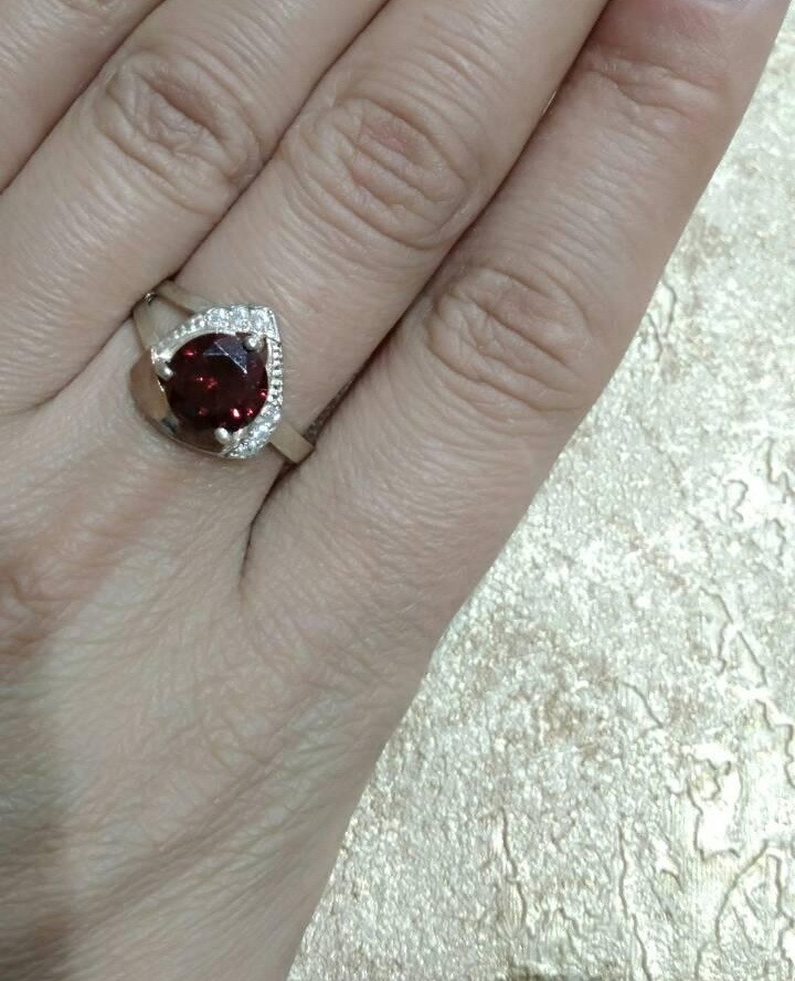 Срібне кільце 925пробы з вставкою золота 375пробы.