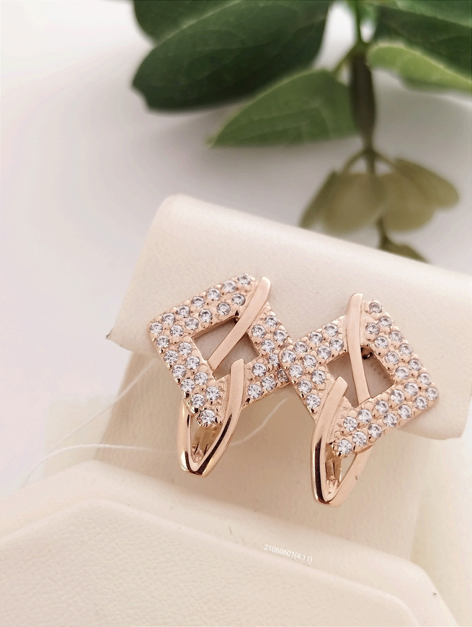 Золоті сережки з цирконієм