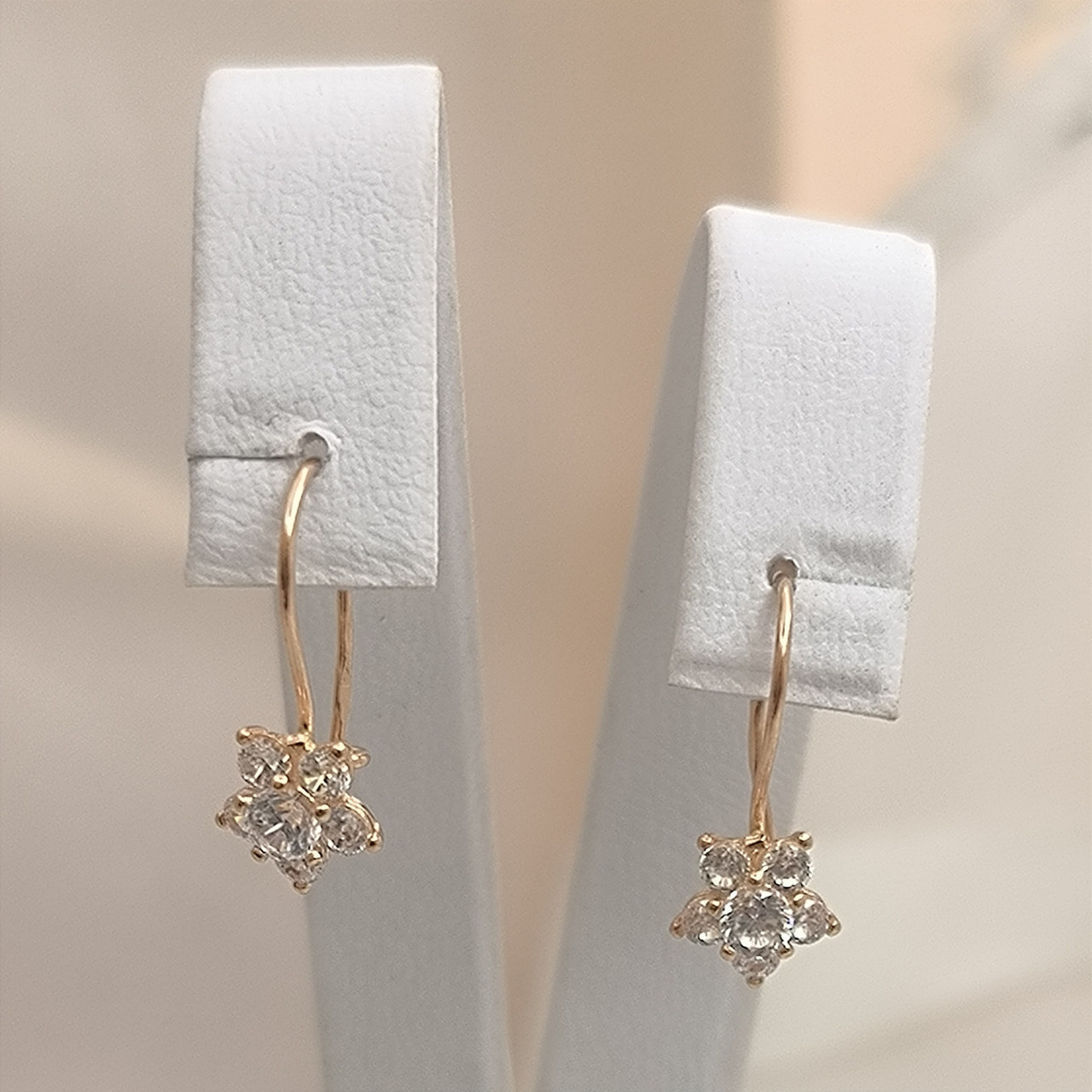 Золоті сережки квіточки з червоного золота 585 проби з цирконієм