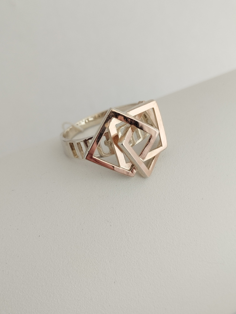 Кільце срібне з золотими пластинами