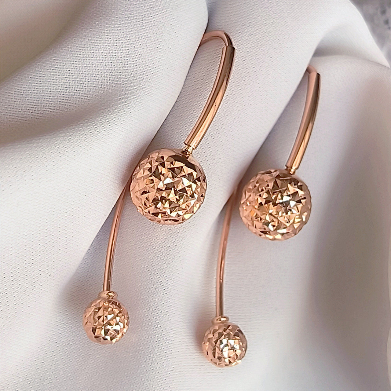 Золоті сережки з червоного золота 585 проби