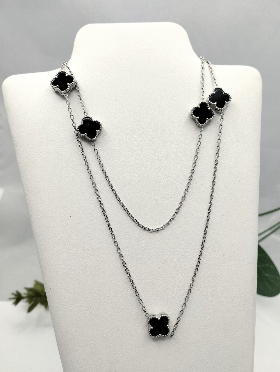 Срібне кольє