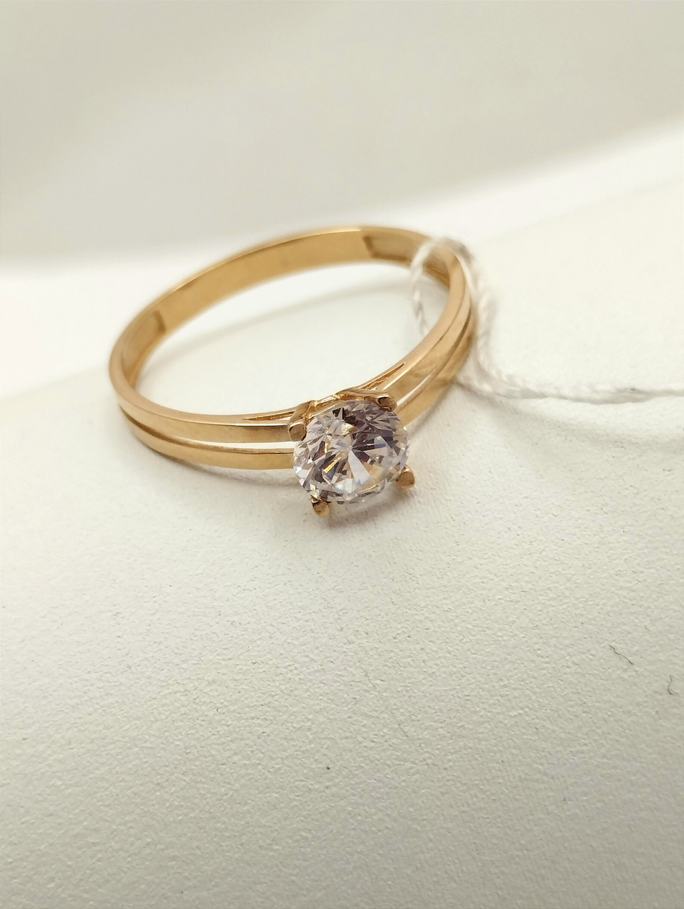 Золота каблучка з цирконієм, золоте кільце з червоного золота з цирконієм помолочне кільце