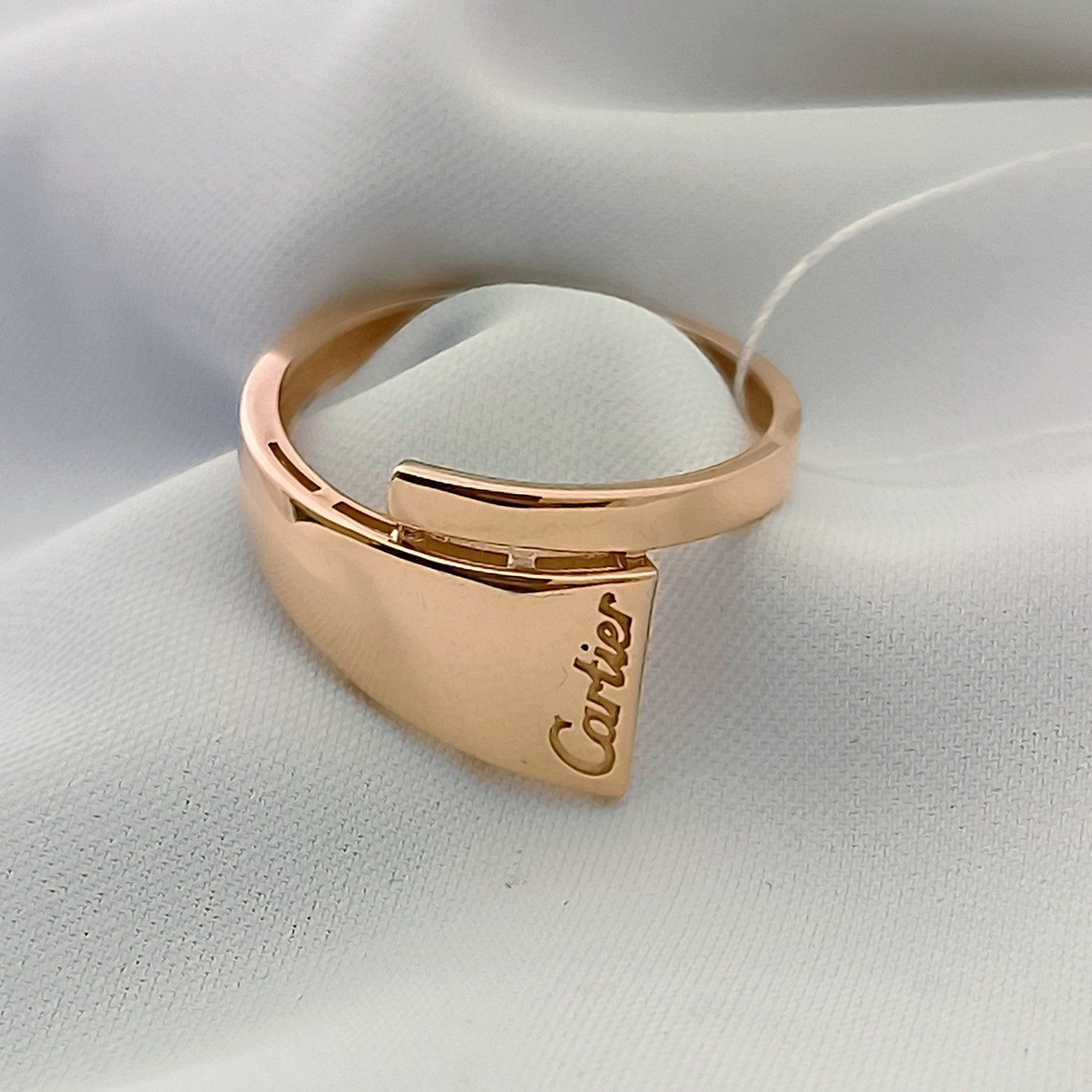 Золота каблучка 585 проби, золоте кільце без вставок стильне золоте кільце