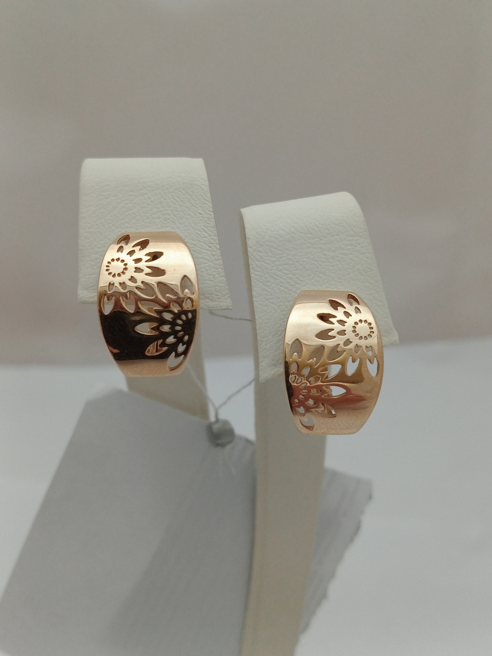 Золоті сережки 585 проби