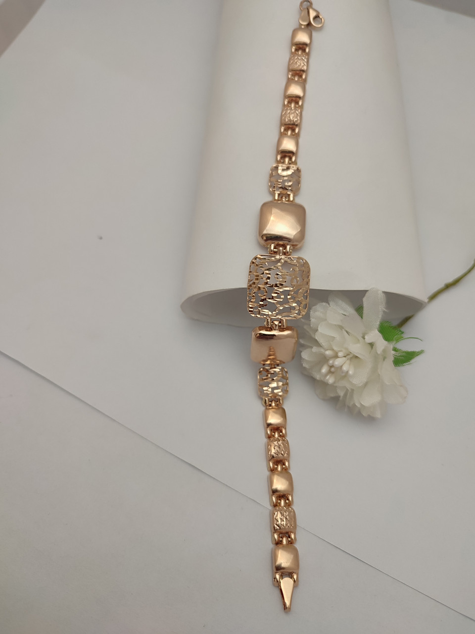 Золотий браслет