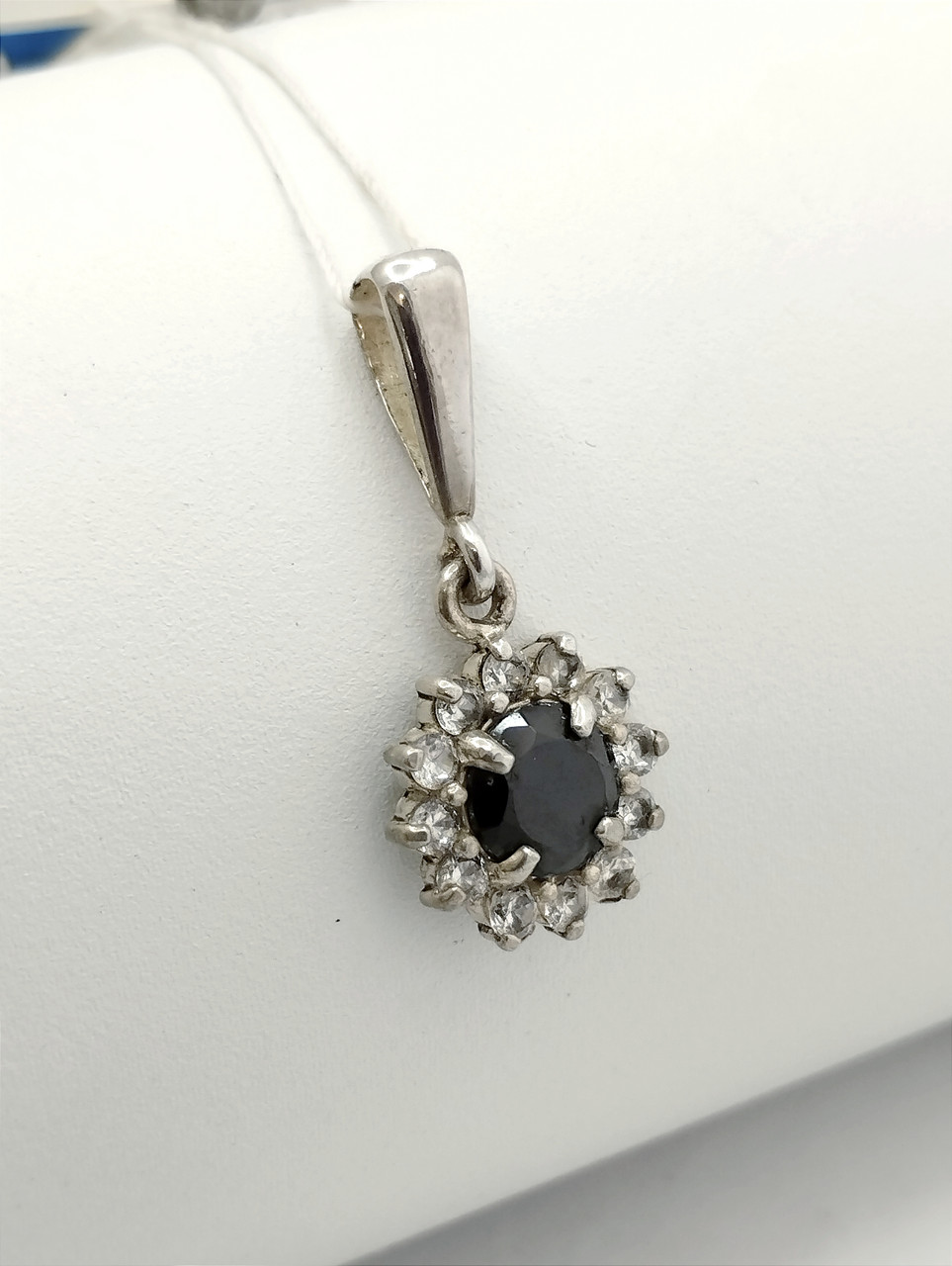 Срібний кулон