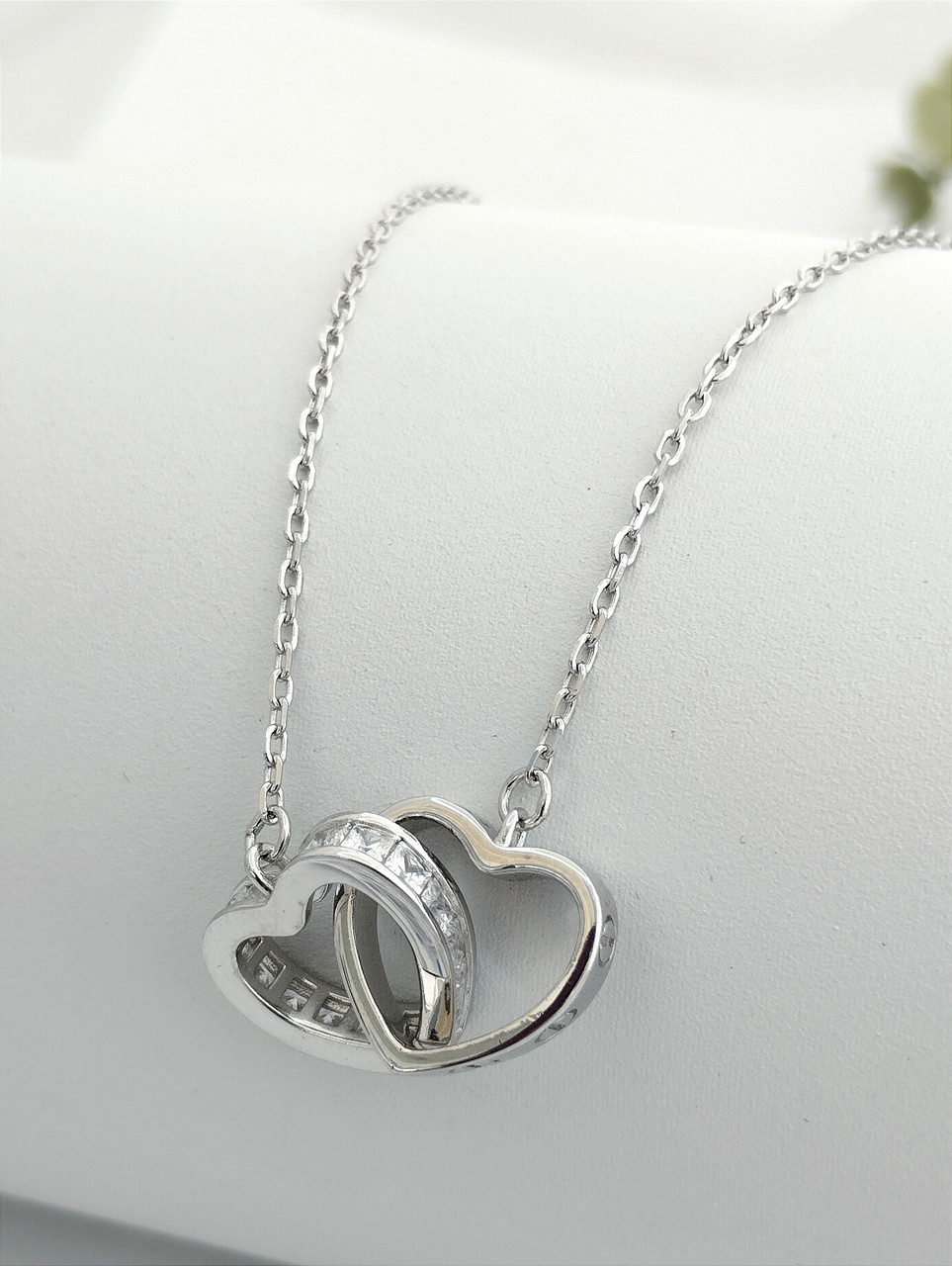 Срібне кольє