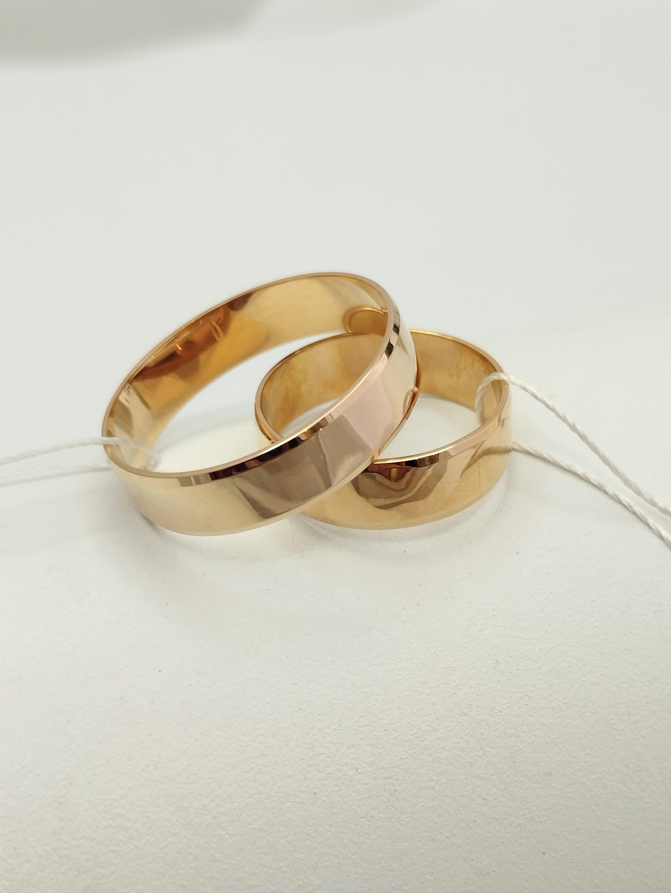 Золота обручка 585 проби