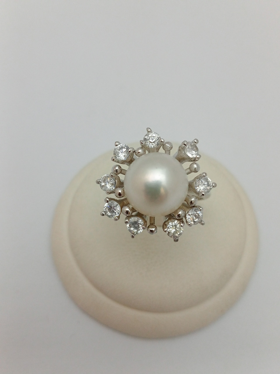 Срібне кільце з перлами 955 проби