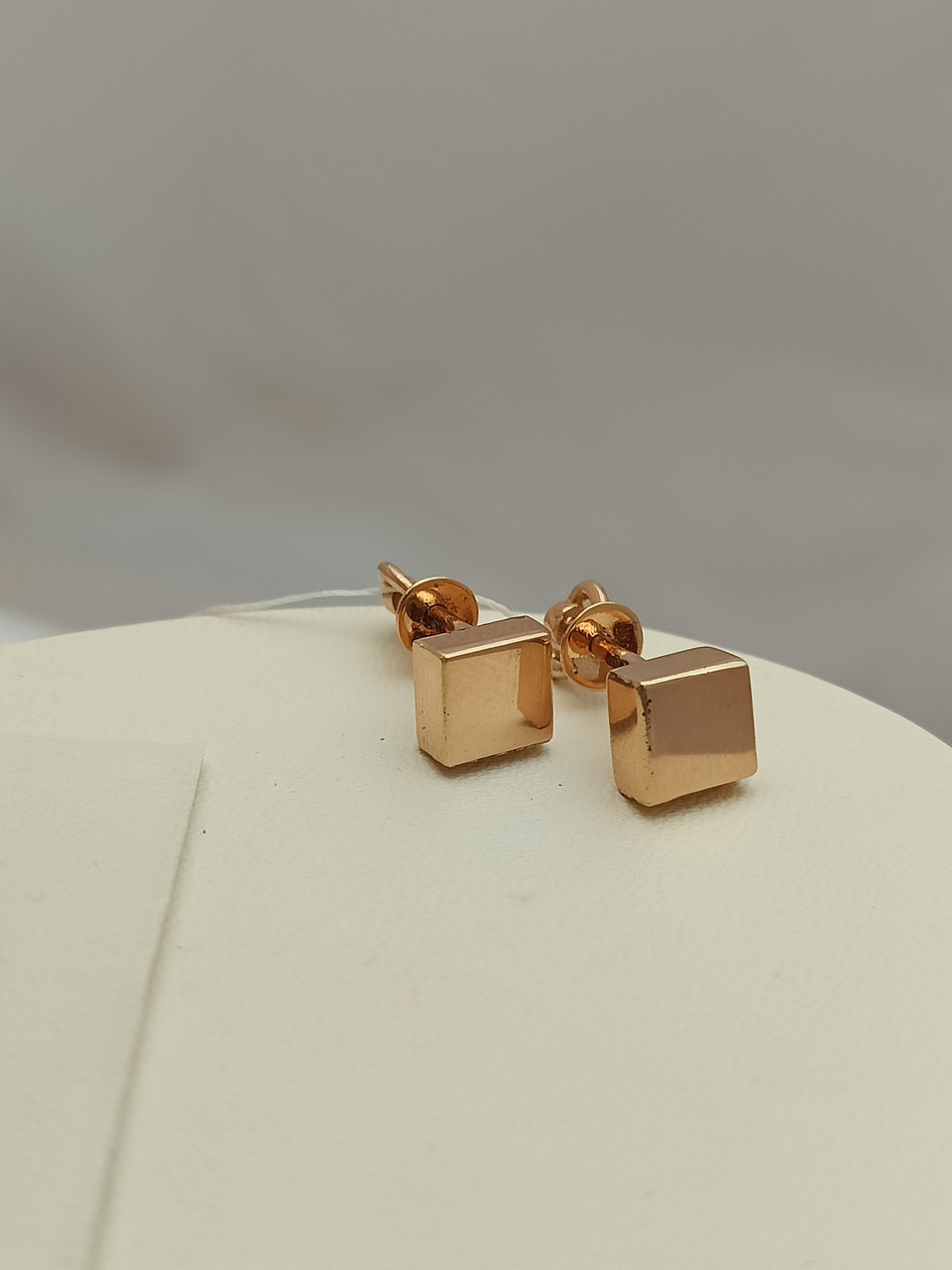 Золоті сережки пусети квадратики 585 проби
